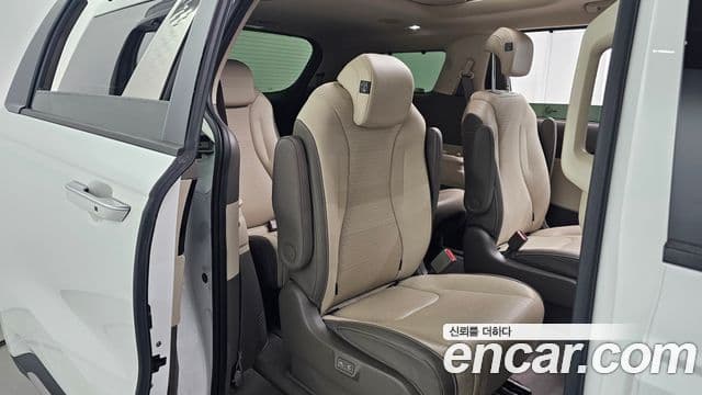 Kia Carnival 2022 — Şəkil 11/20