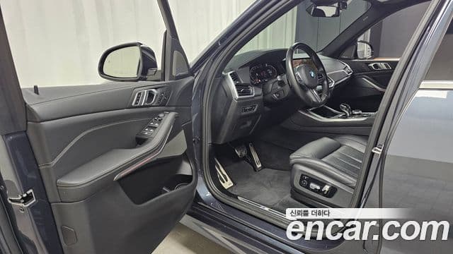 BMW X5 2021 — фото 9 из 20