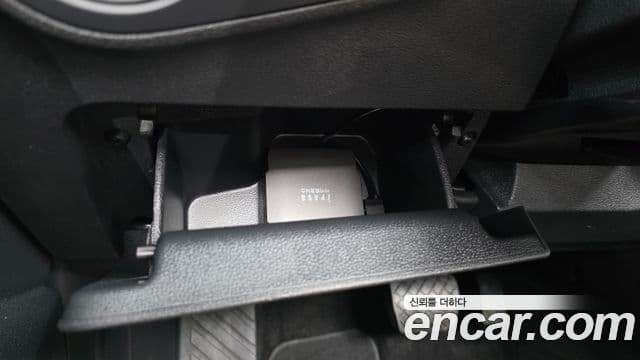 Volkswagen Tiguan 2023 — Şəkil 21/31