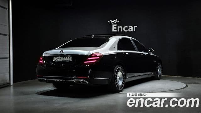 Mercedes-Benz S-Class 2018 — ფოტო 2/20