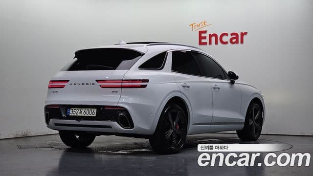 Genesis GV70 2021 — Şəkil 2/20