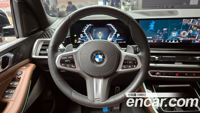 BMW X5 2025 — ფოტო 13/20