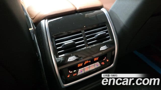 BMW X5 2025 — ფოტო 17/20