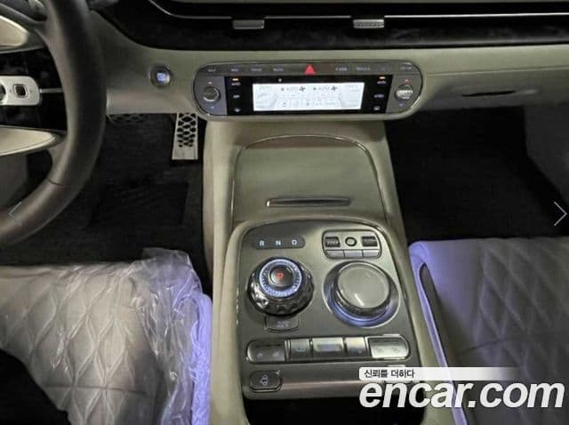 Genesis G90 2022 — Şəkil 17/19