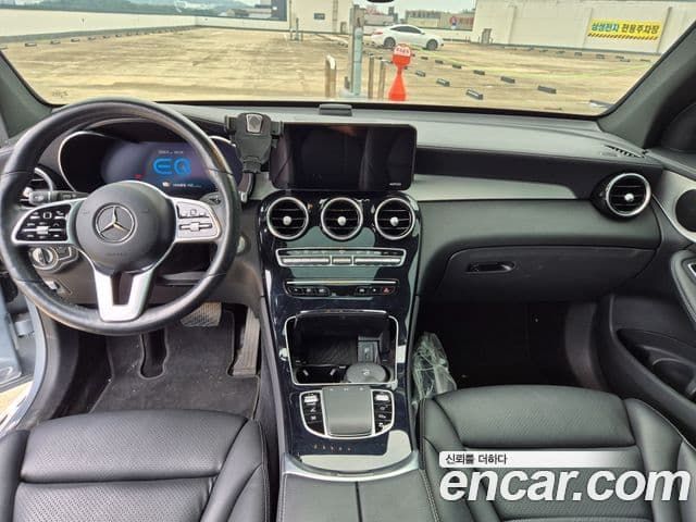 Mercedes-Benz GLC-Class 2021 — Şəkil 4/12