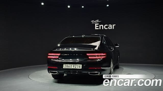Genesis Electrified G80 2023 — ფოტო 4/20