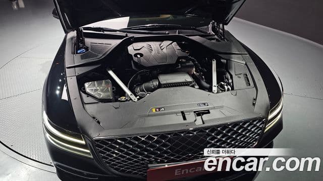 Genesis Electrified G80 2023 — ფოტო 6/20