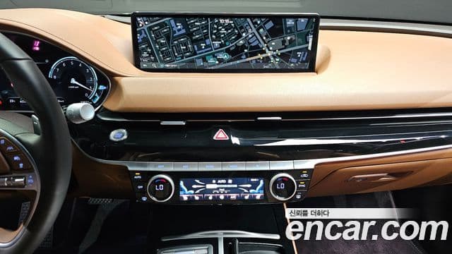 Genesis Electrified G80 2023 — ფოტო 14/20