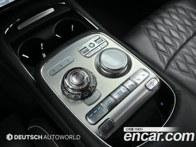 Genesis G90 2022 — фото 8 из 20