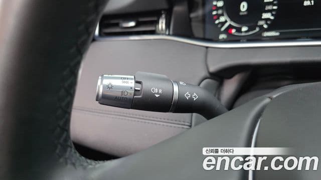 Land Rover Range Rover Evoque 2022 — Photo 13/36