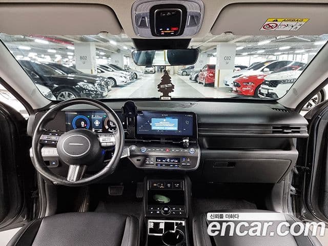Hyundai Kona 2023 — Фото 14/20