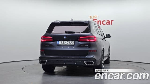 BMW X5 2021 — ფოტო 4/20
