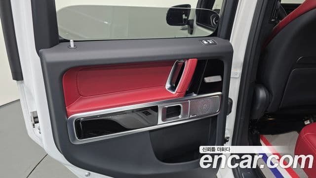 Mercedes-Benz G-Class 2026 — Photo 5/34