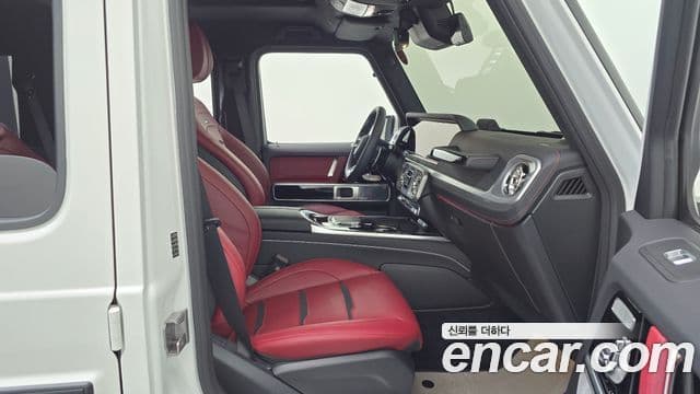 Mercedes-Benz G-Class 2026 — Photo 22/34