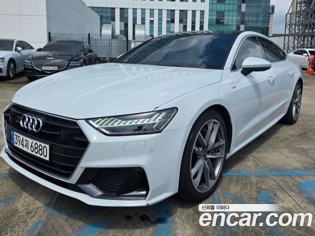 Audi A7 2021 — ფოტო 10/15