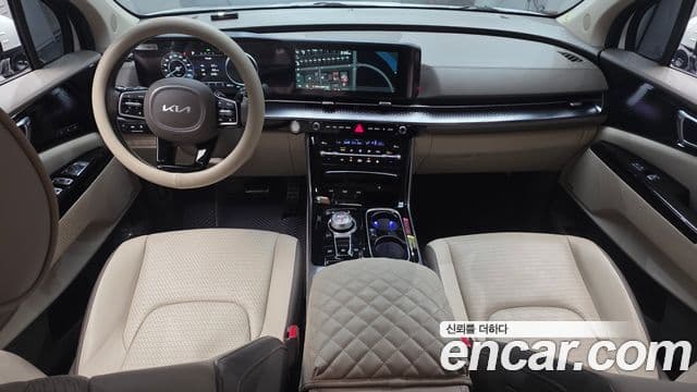 Kia Carnival 2023 — Şəkil 7/20