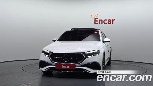 Mercedes-Benz E-Class 2024 — Şəkil 3/20