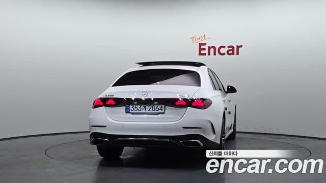 Mercedes-Benz E-Class 2024 — Şəkil 4/20