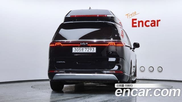 Kia Carnival 2023 — Фото 4/20