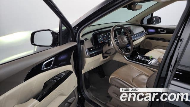 Kia Carnival 2023 — Фото 10/20