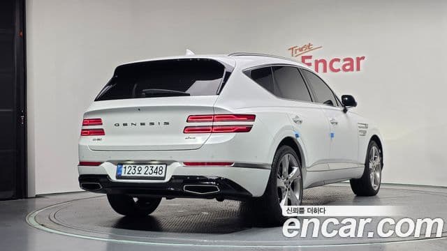 Genesis GV80 2020 — ფოტო 2/20