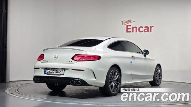 Mercedes-Benz C-Class 2021 — Şəkil 2/20