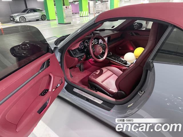 Porsche 911 2024 — Şəkil 7/10