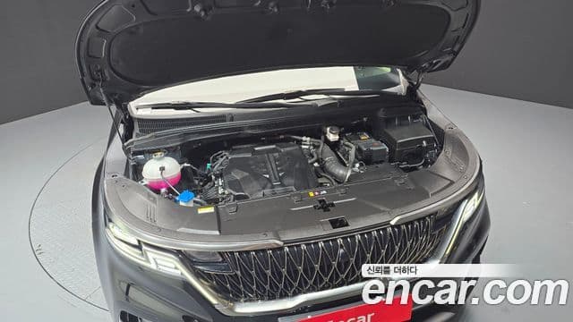 Kia Carnival 2023 — Şəkil 6/20