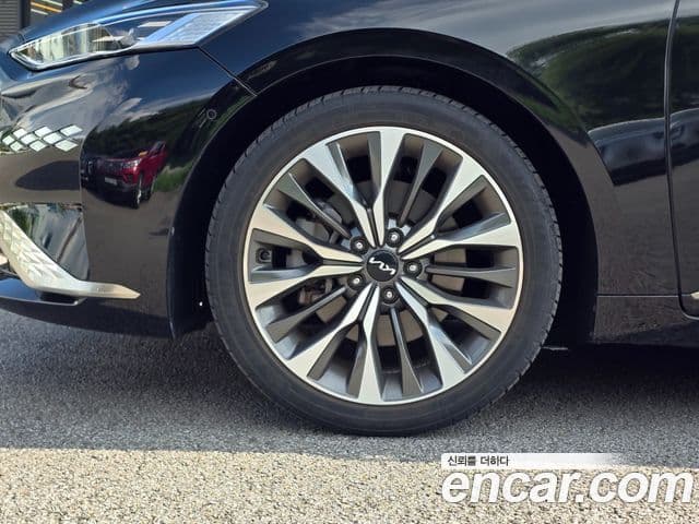 Kia K8 2022 — Şəkil 18/20