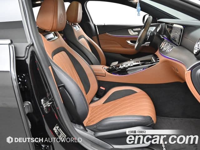 Mercedes-Benz AMG GT 2021 — Photo 11/20