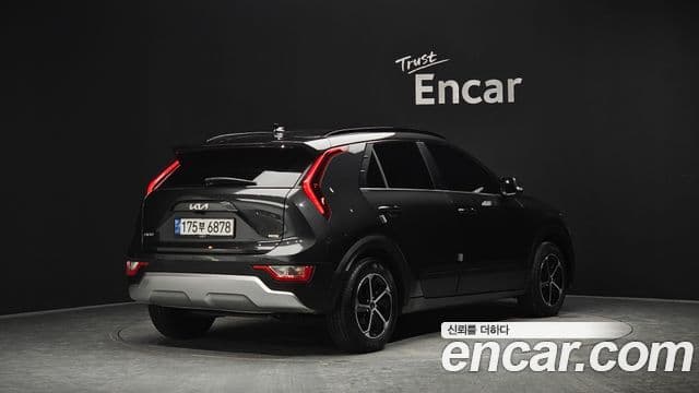Kia Niro 2022 — Şəkil 2/20