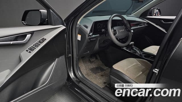 Kia Niro 2022 — Şəkil 11/20