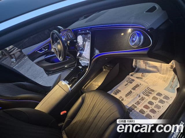 Mercedes-Benz EQS 2023 — ფოტო 8/13