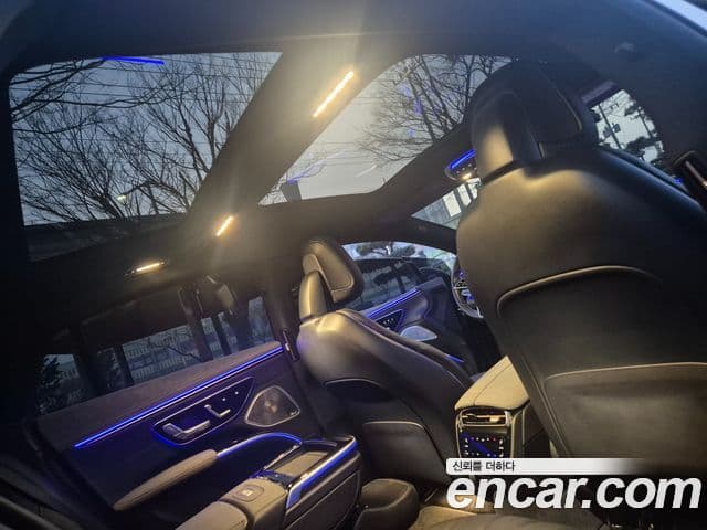 Mercedes-Benz EQS 2023 — ფოტო 12/13