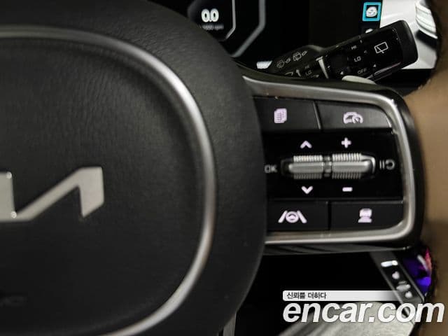 Kia Sorento 2025 — Фото 15/18