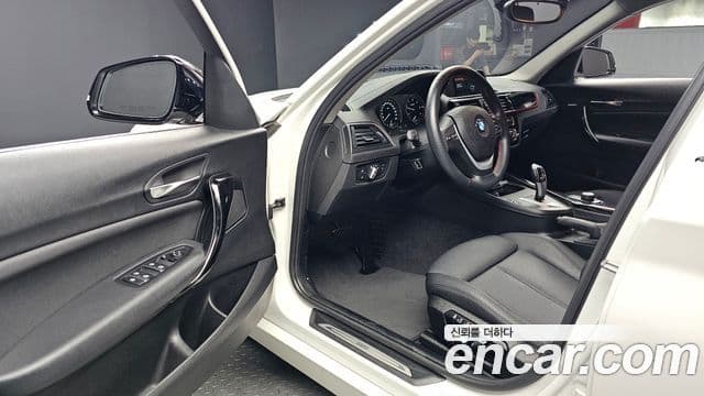 BMW 1 Series 2019 — ფოტო 10/20
