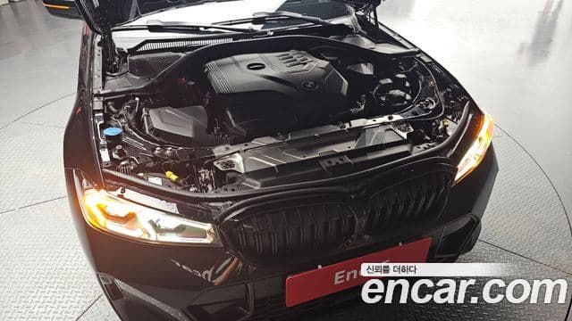BMW 3 Series 2024 — ფოტო 6/20