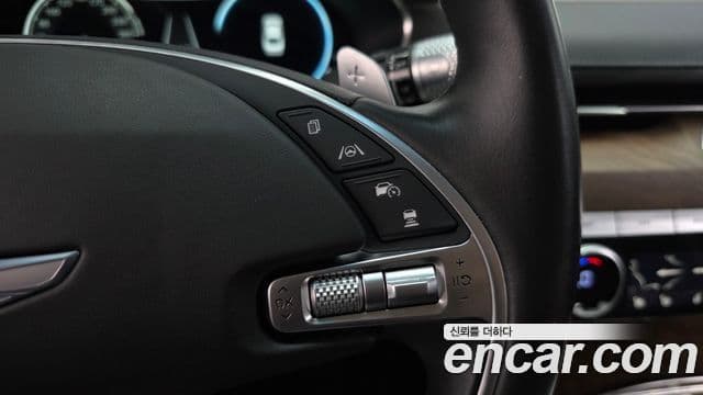 Genesis Electrified G80 2021 — ფოტო 18/20