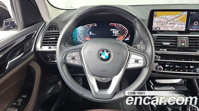 BMW X3 2021 — ფოტო 13/20