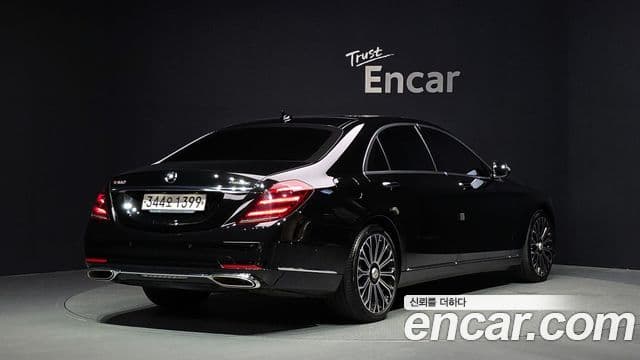Mercedes-Benz S-Class 2020 — ფოტო 2/20