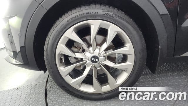 Kia Sorento 2020 — ფოტო 5/20