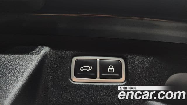 Kia Sorento 2020 — ფოტო 18/20