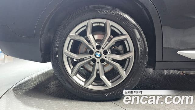 BMW X4 2019 — ფოტო 5/20