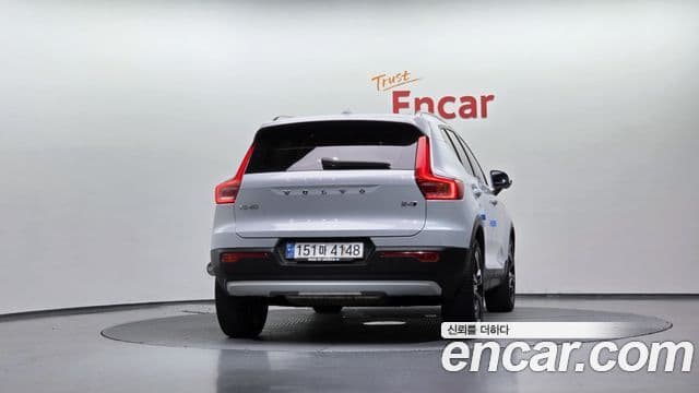Volvo XC40 2020 — Şəkil 4/20