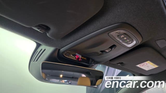 Volvo XC40 2020 — Şəkil 17/20