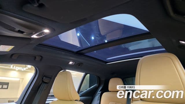 Volvo XC40 2020 — Şəkil 18/20