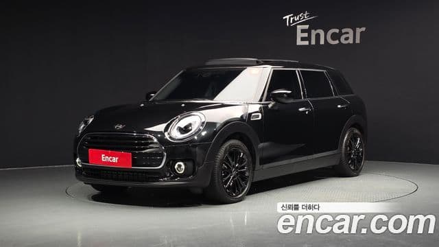 Mini Cooper Clubman 2023 — ფოტო 1/20