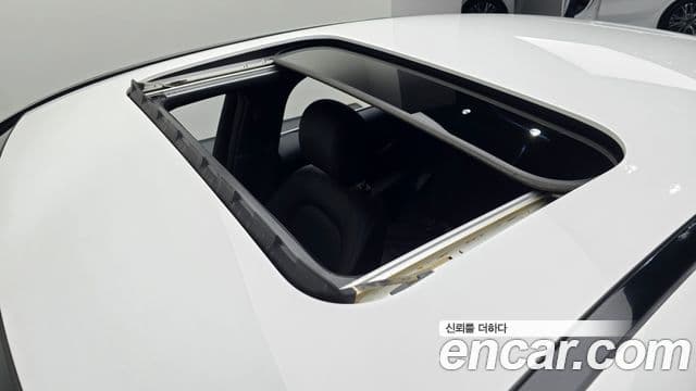 Mercedes-Benz GLC-Class 2021 — Şəkil 18/20