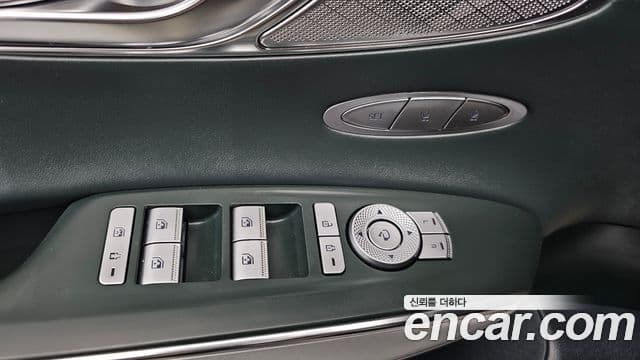 Genesis GV70 2021 — Şəkil 12/20