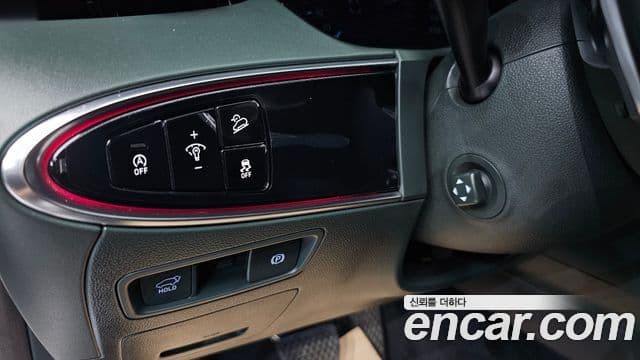 Genesis GV70 2021 — фото 13 из 20